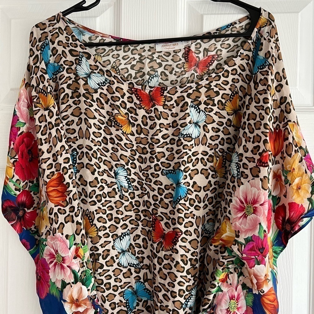Johnny Was Fleur Butterfly-Print Short Kaftan Dress - Picture 5 of 8